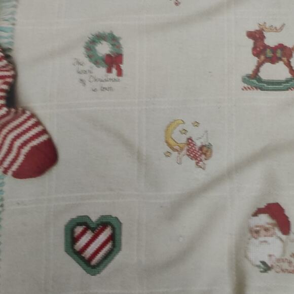 Leisure Arts Lots of Christmas Cross Stitch Patterns Snowman, Santa, Elf, Angel - Picture 4 of 9